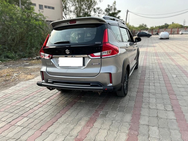 Second-hand 2019 Maruti XL6 Zeta AT for sale in New Delhi-4