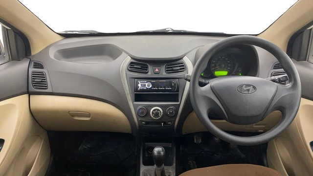 Second-hand 2015 Hyundai EON Era Plus for sale in Ahmedabad-10