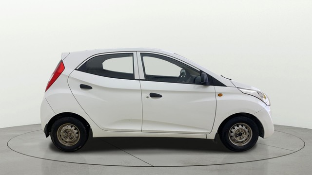 Second-hand 2015 Hyundai EON Era Plus for sale in Ahmedabad-1