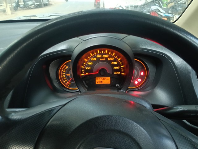 Second-hand 2014 Honda Amaze E i-Vtech for sale in Chennai-3