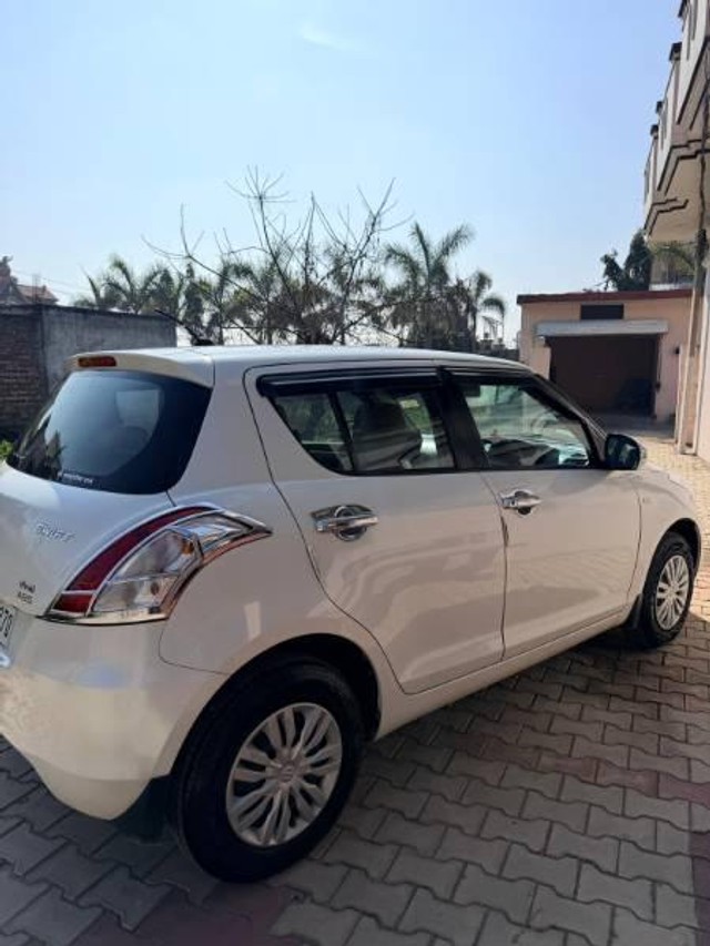 Second-hand 2015 Maruti Swift VDI BSIV for sale in Jalandhar-8