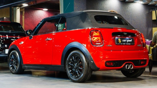 Second-hand 2019 Mini Cooper Convertible S for sale in New Delhi-6