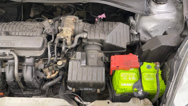 Second-hand 2014 Honda Brio S MT for sale in Chennai-38