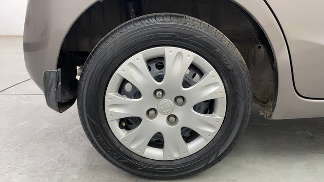 Second-hand 2014 Honda Brio S MT for sale in Chennai-18