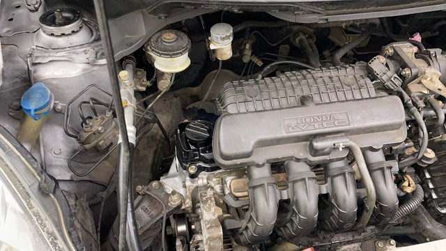 Second-hand 2014 Honda Brio S MT for sale in Chennai-37