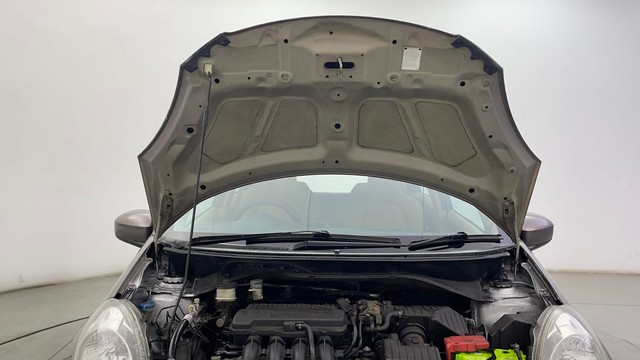 Second-hand 2014 Honda Brio S MT for sale in Chennai-8