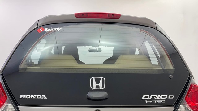 Second-hand 2014 Honda Brio S MT for sale in Chennai-31