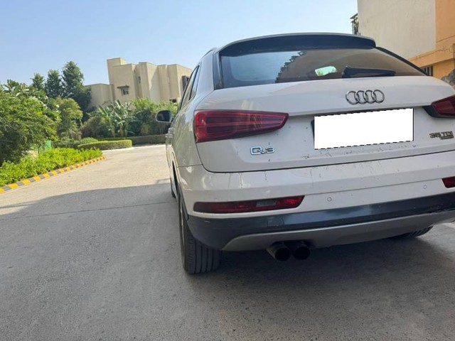 Second-hand 2016 Audi Q3 2.0 TDI Quattro for sale in Gurgaon-11