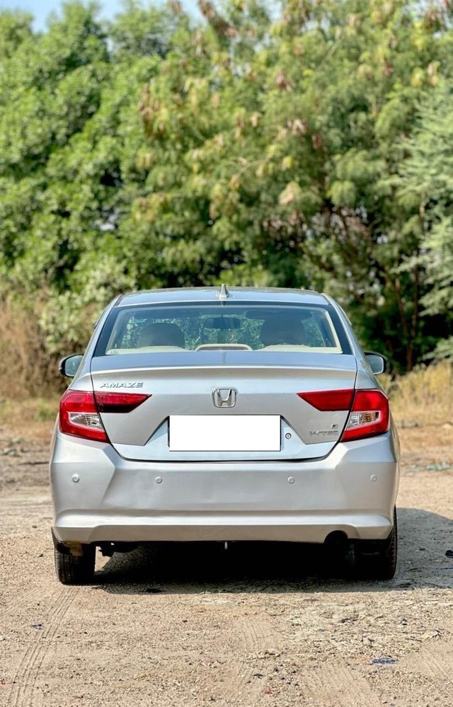 Second-hand 2018 Honda Amaze S i-VTEC for sale in Surat-2