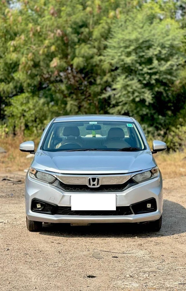 Second-hand 2018 Honda Amaze S i-VTEC for sale in Surat-4