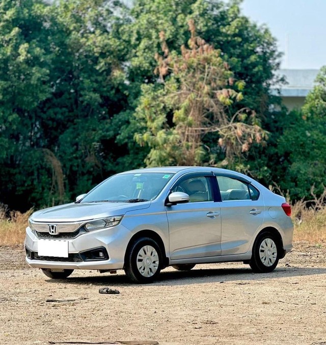 Second-hand 2018 Honda Amaze S i-VTEC for sale in Surat-0