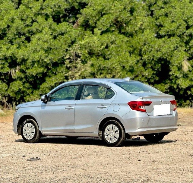 Second-hand 2018 Honda Amaze S i-VTEC for sale in Surat-3
