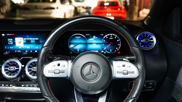 Second-hand 2023 Mercedes-Benz AMG GLA 35 4MATIC BSVI for sale in New Delhi-8