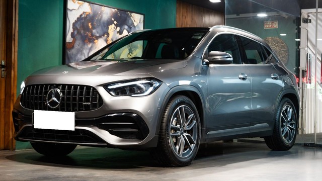 Second-hand 2023 Mercedes-Benz AMG GLA 35 4MATIC BSVI for sale in New Delhi-2