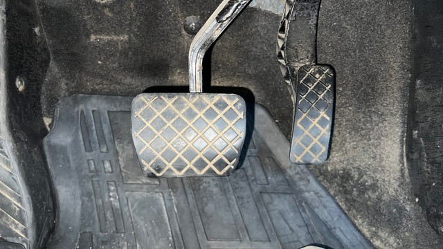 Second-hand 2023 Skoda Slavia 1.0 TSI Style AT BSVI for sale in Ghaziabad-14