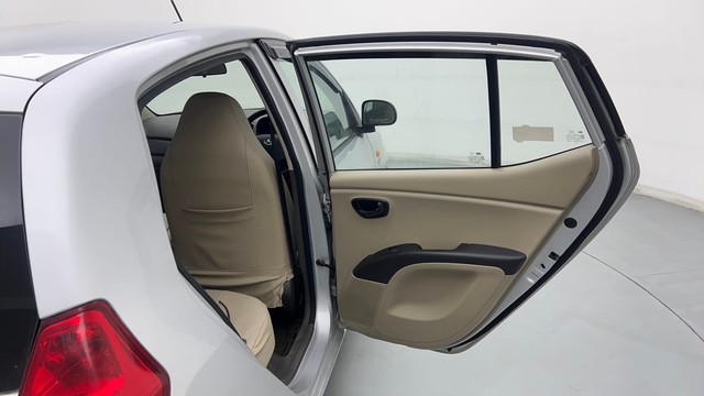 Second-hand 2015 Hyundai i10 Magna 1.1 for sale in Ghaziabad-30