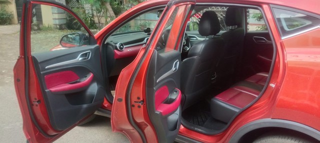 Second-hand 2022 MG Astor Sharp CVT BSVI for sale in Chennai-10