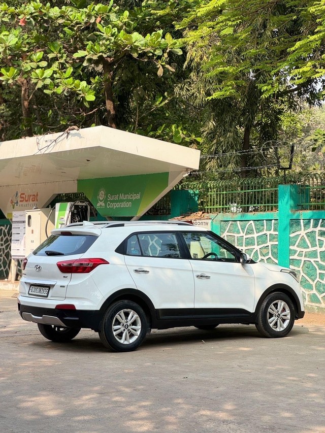 Second-hand 2015 Hyundai Creta 1.6 CRDi SX Plus for sale in Surat-6