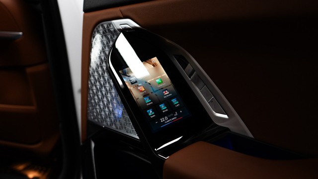 Second-hand 2024 BMW i7 xDrive60 M Sport for sale in New Delhi-13