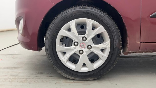 Second-hand 2016 Hyundai i10 Sportz 1.1L for sale in Kolkata-20