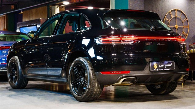 Second-hand 2021 Porsche Macan Standard BSVI for sale in New Delhi-6