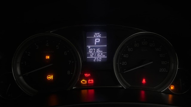 Second-hand 2017 Maruti Ciaz Petrol for sale in Chandigarh-13