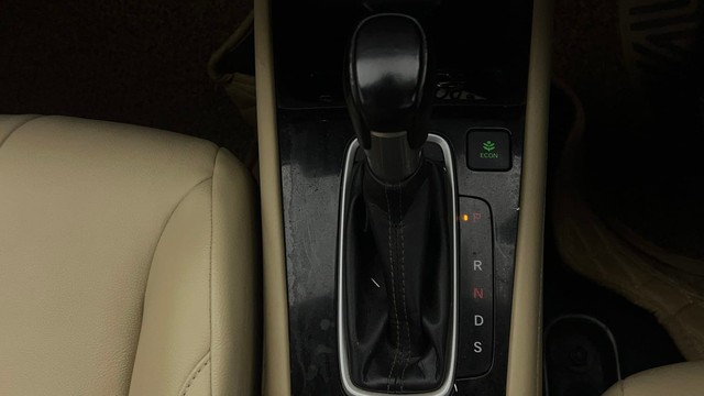 Second-hand 2022 Honda City ZX MT for sale in Chandigarh-12