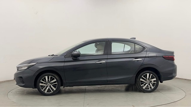 Second-hand 2022 Honda City ZX MT for sale in Chandigarh-6