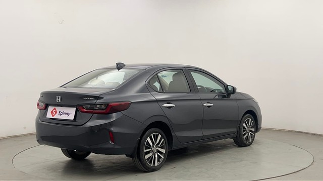 Second-hand 2022 Honda City ZX MT for sale in Chandigarh-3