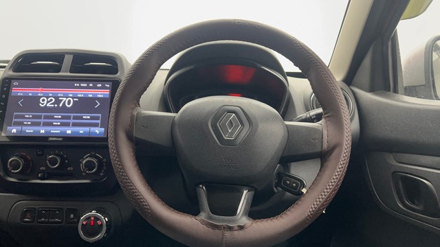 Second-hand 2016 Renault KWID 1.0 RXT AMT for sale in Kolkata-36