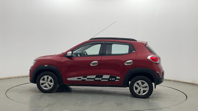 Second-hand 2016 Renault KWID 1.0 RXT AMT for sale in Kolkata-6