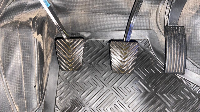 Second-hand 2021 Hyundai i20 Asta IVT DT for sale in Surat-14