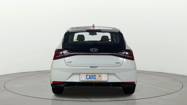 Second-hand 2021 Hyundai i20 Asta IVT DT for sale in Surat-3