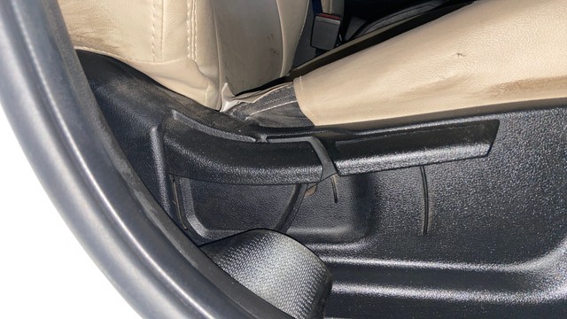 Second-hand 2021 Hyundai i20 Asta IVT DT for sale in Surat-18