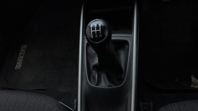 Second-hand 2017 Maruti Suzuki Baleno Delta Diesel for sale in Lucknow-12