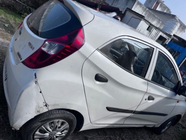 Second-hand 2012 Hyundai EON D Lite Plus for sale in Roorkee-3