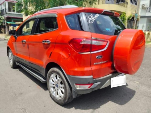 Second-hand 2017 Ford Ecosport 1.5 Petrol Titanium BSIV for sale in Kolkata-4