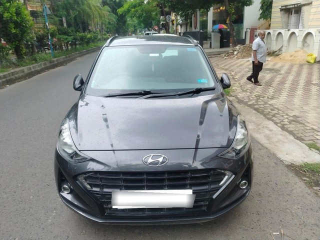 Second-hand 2022 Hyundai Grand i10 Nios Sportz for sale in Kolkata-5