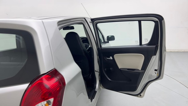 Second-hand 2021 Maruti Alto 800 LXi for sale in Noida-23