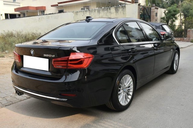 Second-hand 2018 BMW 3 Series 320d Luxury Line for sale in Gurgaon-4