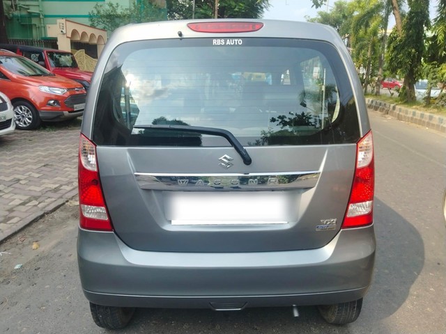 Second-hand 2017 Maruti Wagon R AMT VXI for sale in Kolkata-1