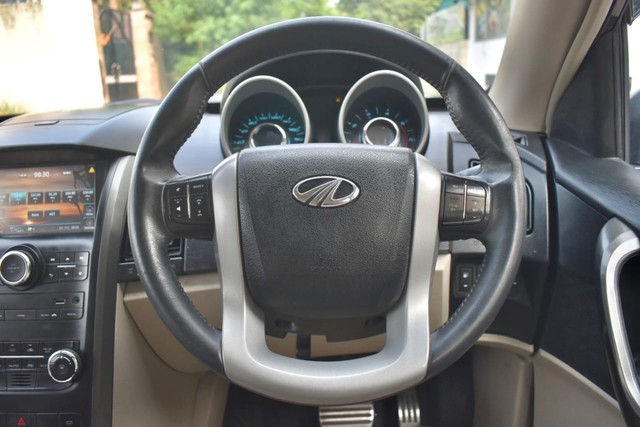 Second-hand 2017 Mahindra XUV500 AT W10 1.99 mHawk for sale in Gurgaon-12