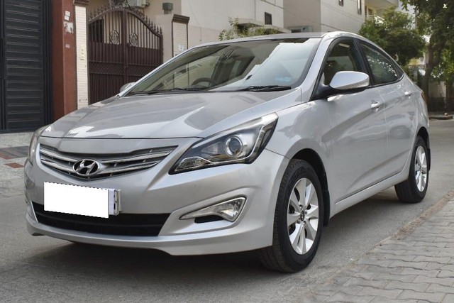 Second-hand 2015 Hyundai Verna 1.6 VTVT SX for sale in Gurgaon-4