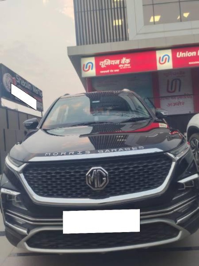 Second-hand 2020 MG Hector Plus Sharp DCT for sale in Ajmer-2