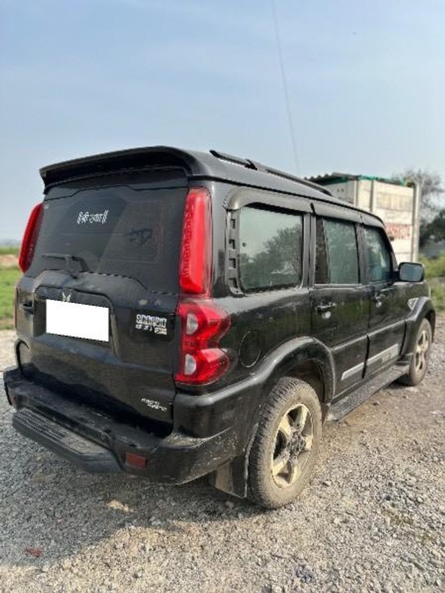 Second-hand 2023 Mahindra Scorpio S for sale in Gwalior-5