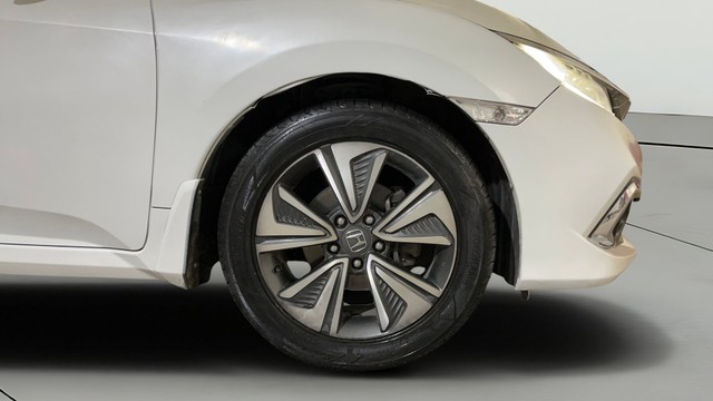 Second-hand 2019 Honda Civic ZX for sale in New Delhi-24