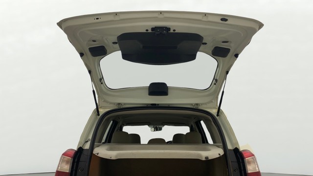 Second-hand 2014 Nissan Terrano XL for sale in Bangalore-20