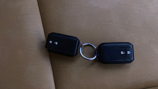 Second-hand 2019 Maruti Swift ZXI AMT for sale in Chennai-21