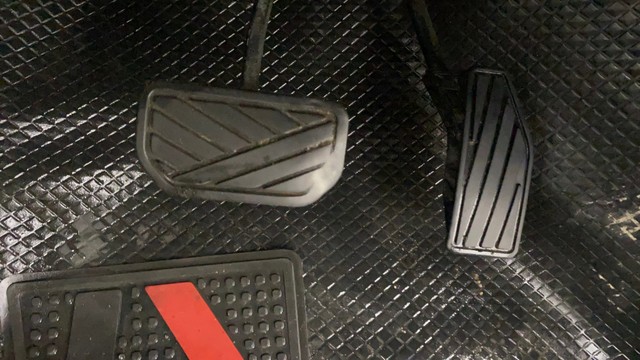 Second-hand 2019 Maruti Swift ZXI AMT for sale in Chennai-14