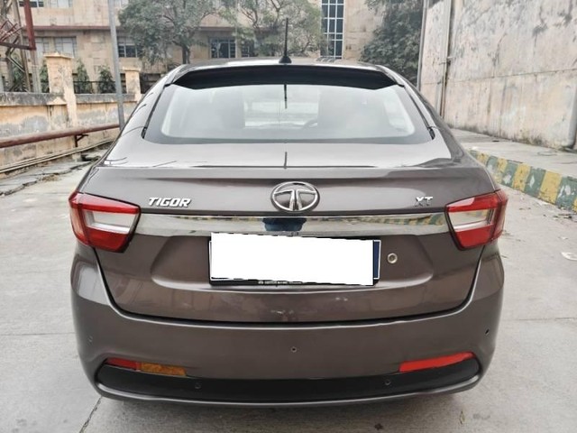Second-hand 2017 Tata Tigor 1.2 Revotron XT for sale in Noida-1
